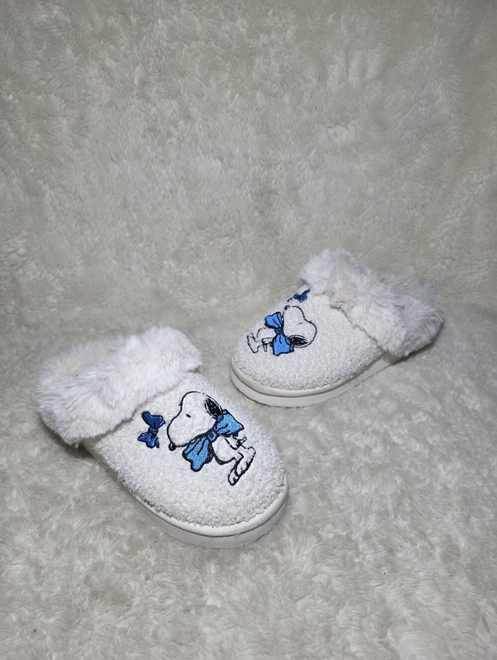 American Eagle Snoopy Peanuts Sherpa Platform Slippers Mules Faux Fur Cream 7